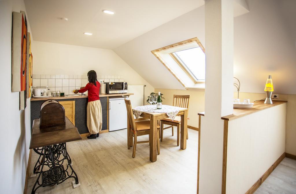 Boardinghouse Remchingen Baan Arun Apartment Екстериор снимка
