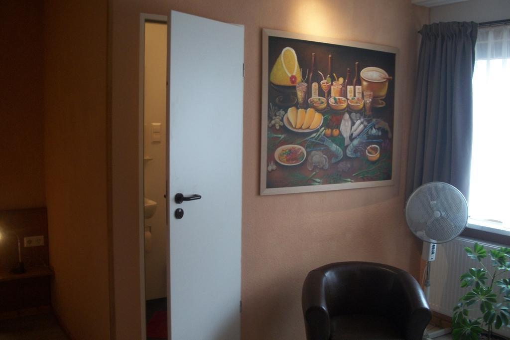 Boardinghouse Remchingen Baan Arun Apartment Екстериор снимка