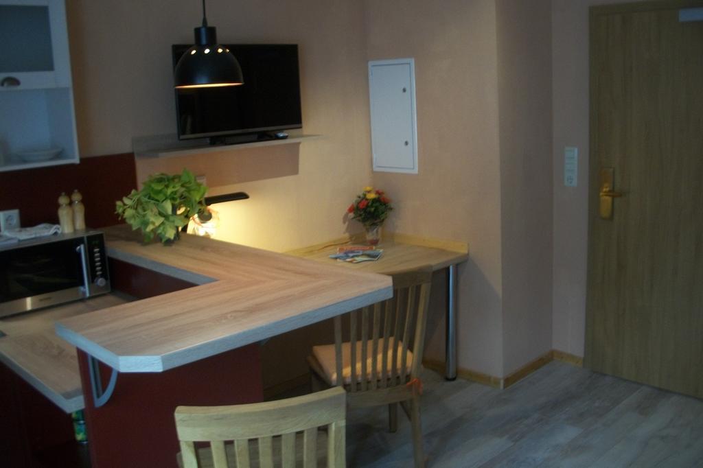 Boardinghouse Remchingen Baan Arun Apartment Екстериор снимка