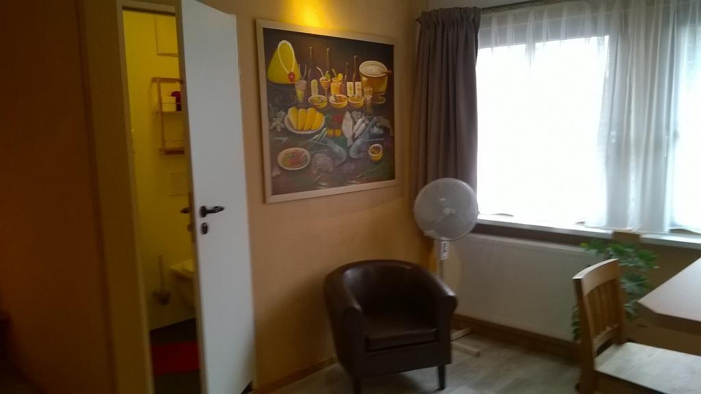 Boardinghouse Remchingen Baan Arun Apartment Екстериор снимка